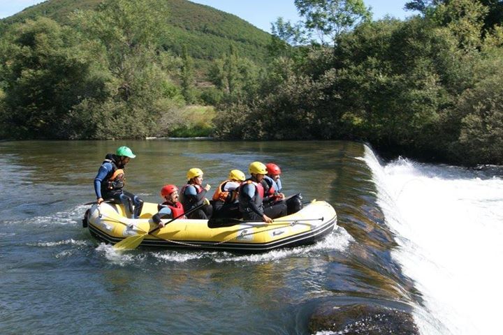 Rafting en el río Porma, León