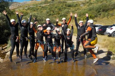 Alquiler de equipos de barrancos en León